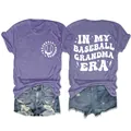 Lila Baseball-Oma-T-Shirt mit stilvollem weißem Grafikdruck auf Vorder- und Rückseite - S / Oberteile / Lila