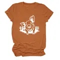 Dettaglio della stampa grafica con testa di maiale su una t-shirt in cotone arancione bruciato - Taglia S / Top / Arancione Bruciato (Stampa Bianca)