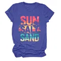 Primo piano di una t-shirt blu da donna con stampa grafica SUN SALT SAND - Taglia S / Top / blu retrò