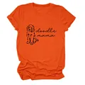 Détail d'un t-shirt orange à manches courtes avec un motif de chien doodle mama mignon - S / Hauts / Orange (Police Noire)