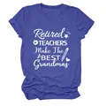 Camiseta morada de mujer con frase Retired Teachers Make The Best Grandmas casual - S / Tops / Azul Vintage