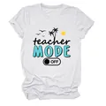 Vista detallada de camiseta blanca de algodón con gráfico de verano teacher MODE OFF - S / Tops / Blanco (Texto Negro)
