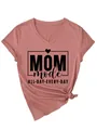 Detalle del estampado 'MOM mode' en una camiseta rosa con cuello en V para mujer. - Oro Rosa (Fuente Negra)