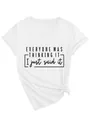Dettaglio t-shirt bianca scollo a V con stampa slogan nero 'EVERYONE WAS THINKING IT' - Taglia S / Top / Bianco (Caratteri Neri)