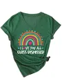 Détail d'un t-shirt vert à col en V avec arc-en-ciel et imprimé - S / Hauts / Vert Vintage