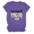 Stilvolles lila Damen T-Shirt mit 'Teacher Mode Off' Grafikdruck und Rundhalsausschnitt - S / Oberteile / Lila