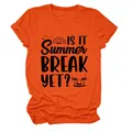 Lässiges oranges Damen T-Shirt mit dem Aufdruck 'IS IT Summer BREAK YET?' Design - S / Oberteile / Orange