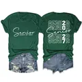 Dettaglio fronte e retro della t-shirt verde da donna Senior Class of 2027. - Taglia S / Top / verde retrò