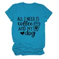 Λεπτομέρεια του γραφικού 'ALL I NEED IS COFFEE AND MY dog' σε μπλε casual μπλουζάκι - S / Tops / Μπλε της Λίμνης