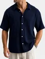 Legeres Herren-Kurzarmhemd in Dunkelblau mit einzigartiger Seersucker-Struktur - 3XL / Oberteile / Marineblau