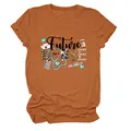 Vue détaillée de l'imprimé graphique Future Nurse sur un t-shirt orange confortable - S / Hauts / Orange Brûlé (Texte Noir)
