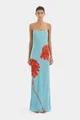 Modisches hellblaues Maxi-Trägerkleid mit elegantem rotem Blumendruck-Detail auf der Vorderseite - S / Oberteil Und Unterteil / Himmelblau