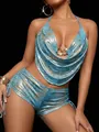 Detailansicht eines sexy metallischen blau-goldenen Bikini-Tops mit goldener Herzschnalle - S / Oberteil und Unterteil / Blau Gold