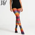 Vue détaillée de collants transparents à rayures arc-en-ciel et dégradé vif - Taille unique / Rayures arc-en-ciel