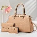 Luxuriöses dreiteiliges beiges Handtaschen-Set mit Krokodilstruktur für die modebewusste Frau - Khaki