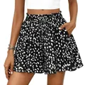 Taillenhohe A-Linien-Shorts mit schwarz-weißem Dalmatiner-Print und Kordelzug - S / Unterteile / Schwarz Weiß Punktmuster