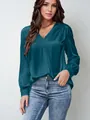 Camicetta in raso verde acqua scuro con scollo a V e maniche lunghe da donna - Verde malachite