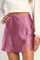 Magenta satinierter Minirock mit hoher Taille, sexy Seitenschlitz und A-Linien-Form - Hellviolett