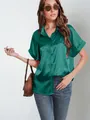 Women's green satin short-sleeve button-down shirt in casual loose fit - Malachite green