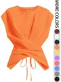 Vista detallada del top corto naranja con cordones cruzados y múltiples opciones de color. - Rojo Anaranjado
