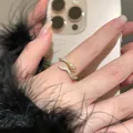 Luxuriöser schlangenförmiger Zirkon-Ring für Damen in Gold-Finish mit funkelnden Steinen - Schlangen-Vollstrassen-Stil (J970 Gold) / Gold