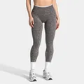 Vue complète du legging de yoga sans couture à motif léopard gris sur le mannequin - Léopard Gris Graphite