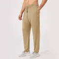 Ademende elastische heren joggingbroek in de kleur tan voor fitness en hardlopen - S / Bottoms / Khaki (Verdikt)