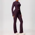 Strakke pruimpaarse yogaset met ritsjack en uitlopende flare legging hoge taille - Pruimpaars