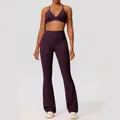 Donkerpaars tweedelig yogaset met sportbeha en uitlopende leggings met hoge taille - S / Boven- En Onderstuk / Pruimpaars