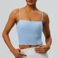 Hellblaues schnelltrocknendes Sport-Top mit verstellbaren Trägern für Damen - XS / Oberteile / Blau