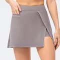 Grijze sport-skort met witte bies en ingebouwde short voor professionele yoga en hardlopen - Paars Grijs