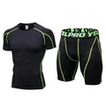 Heren fitnessset zwart met limoengroene stiksels, compressieshirt en sportshort. - Zwart/Groene Naad