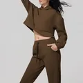 Conjunto deportivo marrón de pana con sudadera corta con capucha y pantalones de jogging - S / Top Y Pantalón / Estilo Delgado / Café
