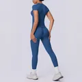 Set da yoga blu senza cuciture per donna con top a maniche corte e leggings sportivi - grigio-blu