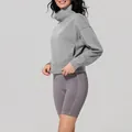 Sweat-shirt gris décontracté à col montant pour femme et short de cyclisme violet - S / Hauts / Gris Ciment