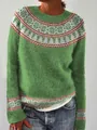 Primo piano di un maglione verde in maglia con motivo Fair Isle e girocollo classico - 3XL / Top / Verde Erba Patchwork Jacquard (8631)