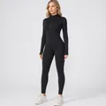 Detail van zwarte yoga jumpsuit met lange mouwen en warme fleecevoering voor dames - S / Boven- En Onderstuk / Zwart