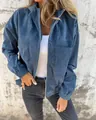 Dettaglio ravvicinato della trama in velluto a coste di questa giacca blu con cappuccio - Taglia S / Top / Blu navy