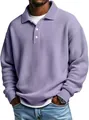 Primer plano de un polo para hombre lavanda de punto gofrado con detalles de botones - S / Tops / Púrpura