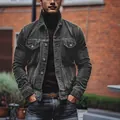 Vue détaillée de la veste en velours côtelé gris foncé pour hommes - L / Hauts / Gris foncé