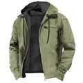 Detailweergave van een olijfgroene herenjas met capuchon en een warme zwarte fleecevoering - S / Tops / Lichtgroen