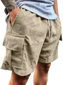Detailansicht der Herren-Cord-Cargoshorts in Khaki mit Kordelzug und Seitentasche - Khaki