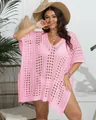 Detalle de vestido de playa de ganchillo rosa con cuello en V para tallas grandes - Talla única / Tops / Rosa
