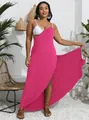 Detailansicht eines fuchsiafarbenen asymmetrischen Strandkleids für Übergrößen - Fuchsia