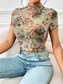 Elegante camiseta de malla con estampado de querubines vintage y bordes rizados mujer - S / Tops / Verde matcha