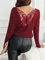 Haut bordeaux élégant pour femme avec dos en dentelle en forme de papillon et côtes. - S / Hauts / Bordeaux