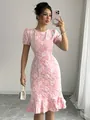 Elegant pink floral slim fit knee-length dress with ruffled hem and puff sleeves - S / Pink