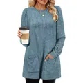 Dettaglio di tunica in maglia a costine da donna con scollo rotondo e tasche frontali - Blu