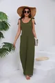 Vue détaillée d'une combinaison pantalon vert armée à col en U et bretelles nouées - Vert Militaire