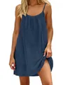 Dettaglio dell'abito corto blu navy con spalline sottili e scollo a pieghe vestibilità - Blu Notte